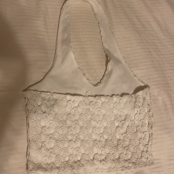 White patterned halter crop top - Picture 2 of 3